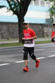 Runner Photo 1825683