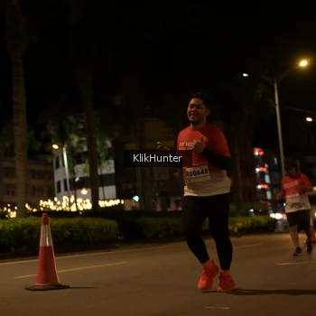 Runner Photo 1825687
