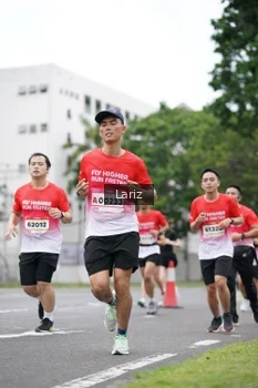 Runner Photo 1825714