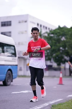 Runner Photo 1825732