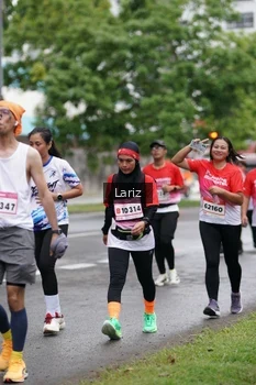 Runner Photo 1825774