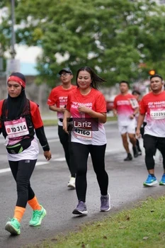Runner Photo 1825777