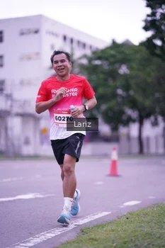 Runner Photo 1825788