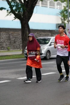 Runner Photo 1825812