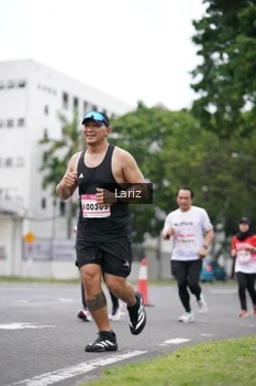 Runner Photo 1825871
