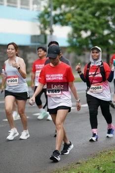 Runner Photo 1825873
