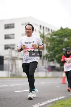 Runner Photo 1825895