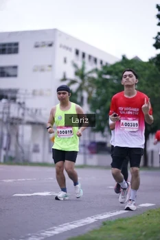 Runner Photo 1825897