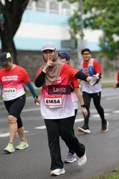 Runner Photo 1825957