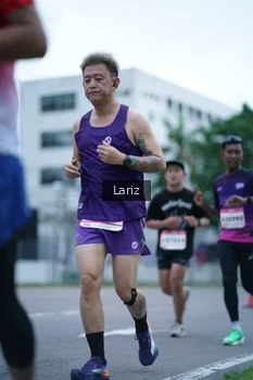Runner Photo 1825970