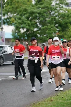 Runner Photo 1826021