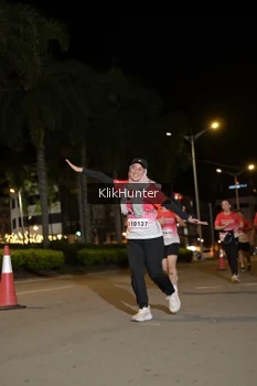 Runner Photo 1826063