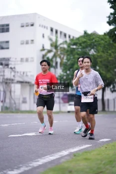 Runner Photo 1826148