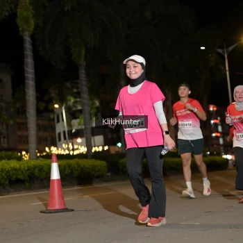 Runner Photo 1826223