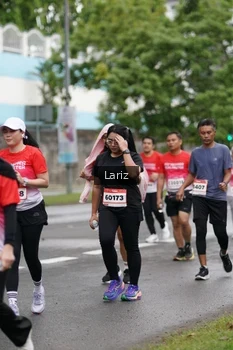Runner Photo 1826276