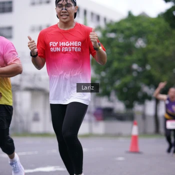 Runner Photo 1826290
