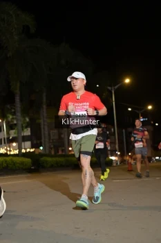 Runner Photo 1826292