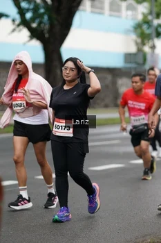 Runner Photo 1826296