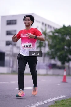 Runner Photo 1826343