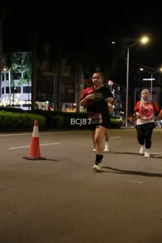 Runner Photo 1826353