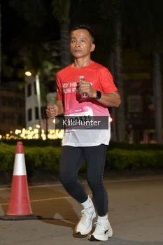 Runner Photo 1826394