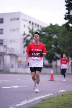 Runner Photo 1826413
