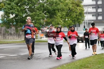 Runner Photo 1826426
