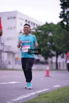 Runner Photo 1826428