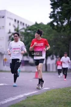Runner Photo 1826445