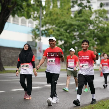 Runner Photo 1826467