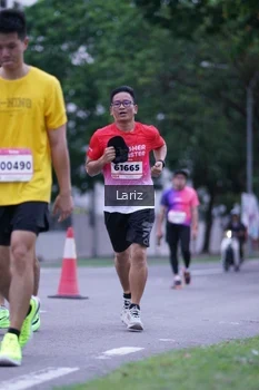 Runner Photo 1826480