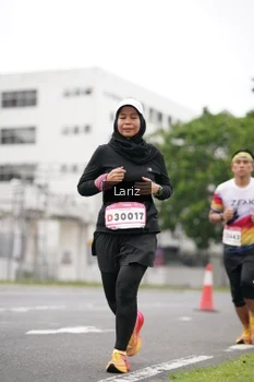 Runner Photo 1826510