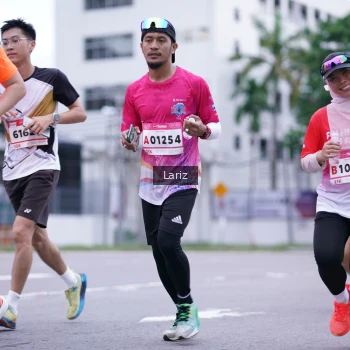 Runner Photo 1826588
