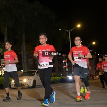 Runner Photo 1826622