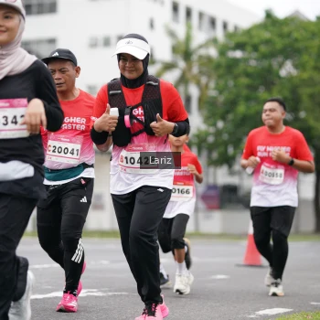 Runner Photo 1826644