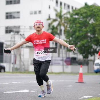 Runner Photo 1826664
