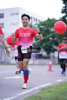 Runner Photo 1826686