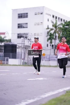 Runner Photo 1826695