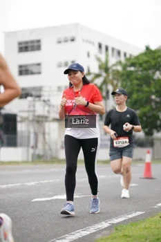 Runner Photo 1826809