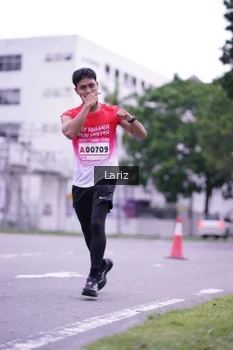 Runner Photo 1826814