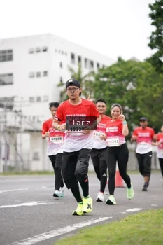 Runner Photo 1826850