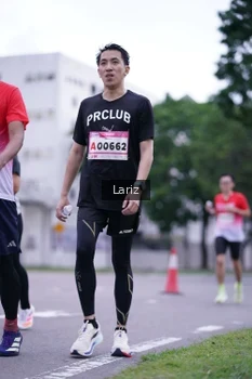Runner Photo 1826851
