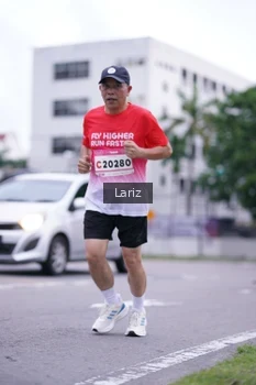 Runner Photo 1827086