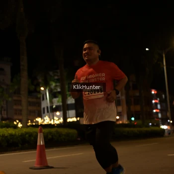 Runner Photo 1827122