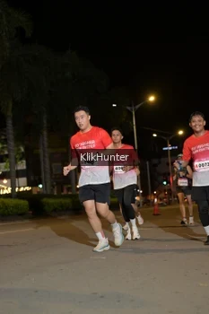 Runner Photo 1827171