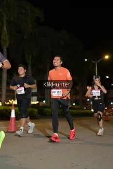 Runner Photo 1827267