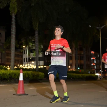Runner Photo 1827275