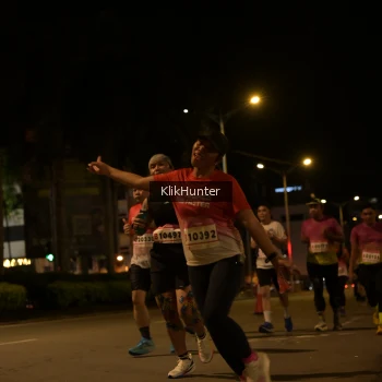 Runner Photo 1827542
