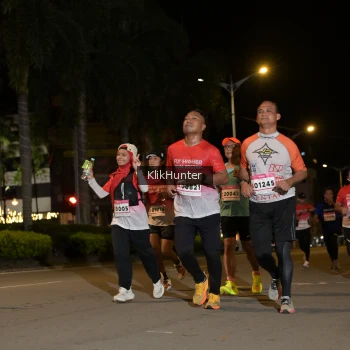 Runner Photo 1827615