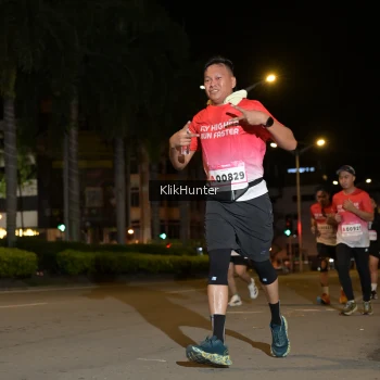 Runner Photo 1827618